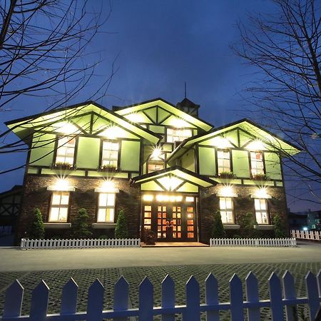 Luxembourg Hills Homestay Цзяоси Экстерьер фото