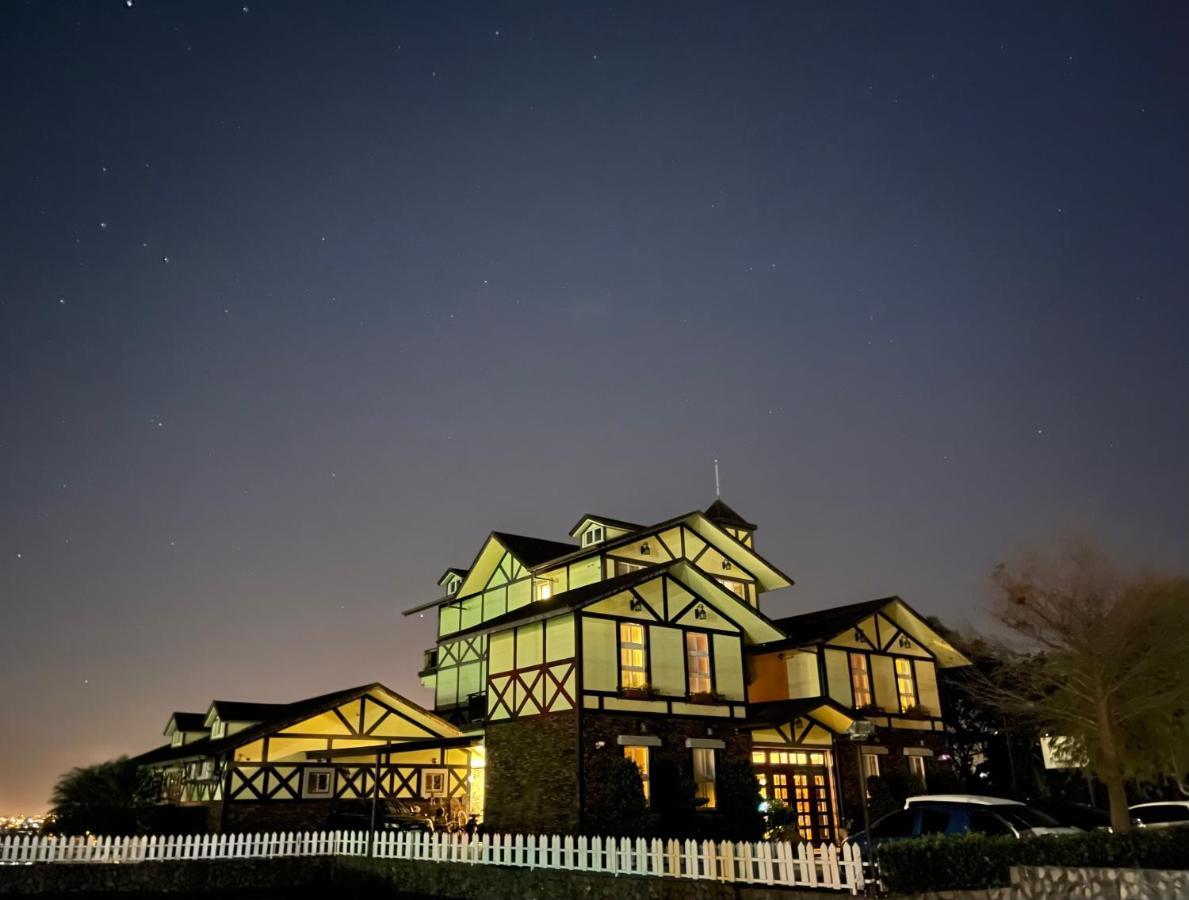 Luxembourg Hills Homestay Цзяоси Экстерьер фото